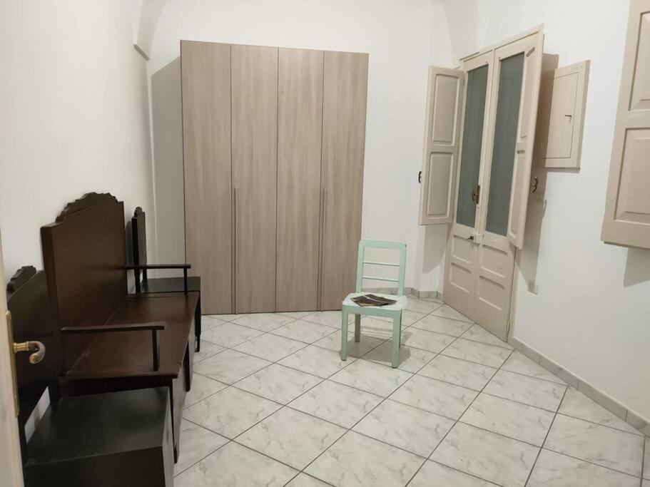 Appartamento In Pieno Centro A Lecce Bagian luar foto