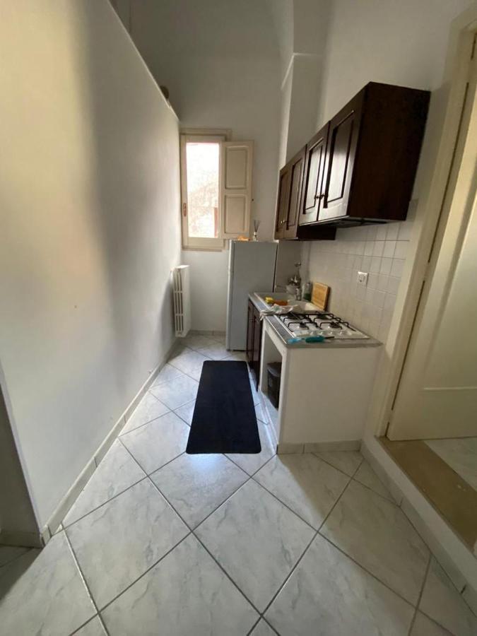 Appartamento In Pieno Centro A Lecce Bagian luar foto